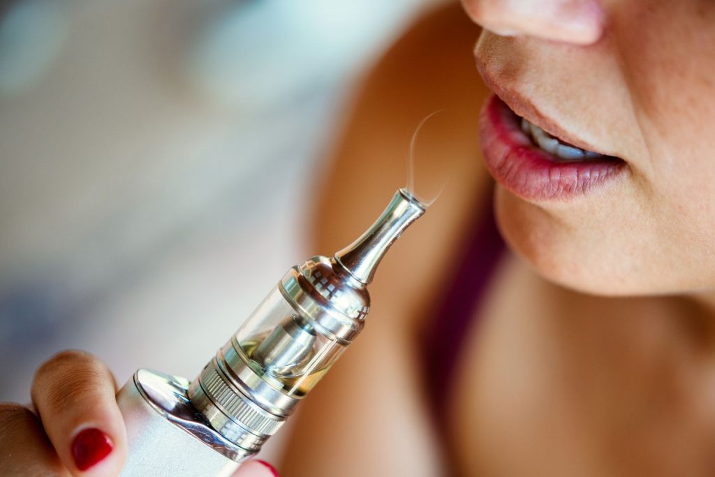 霧化器電子煙沒這麼好?6個改用大小電子煙的理由